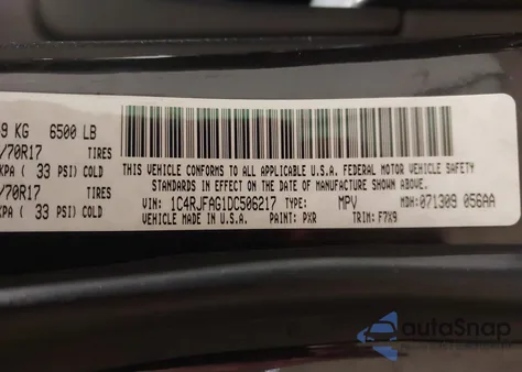 2013 Jeep Grand Cherokee Laredo z USA, uszkodzony, nr VIN 1C4RJFAG1DC506217